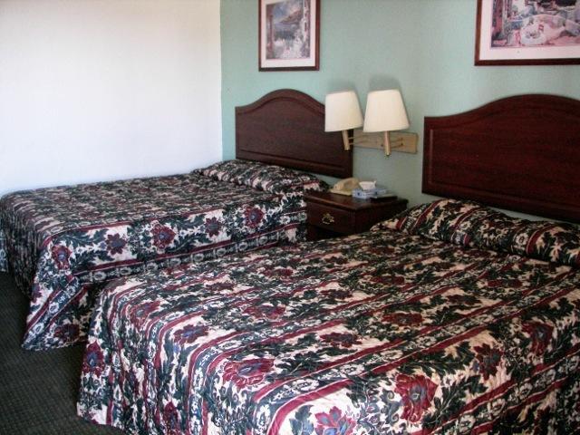 Quest Inn Weatherford Habitación foto