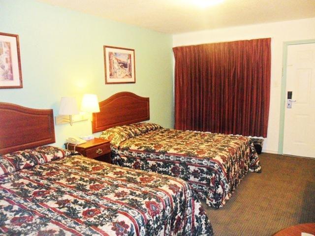 Quest Inn Weatherford Habitación foto